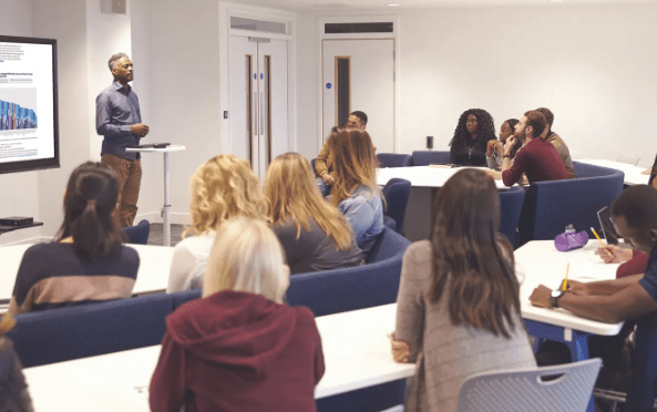 Suggestioni per una educazione equa ai diritti umani e alla pace